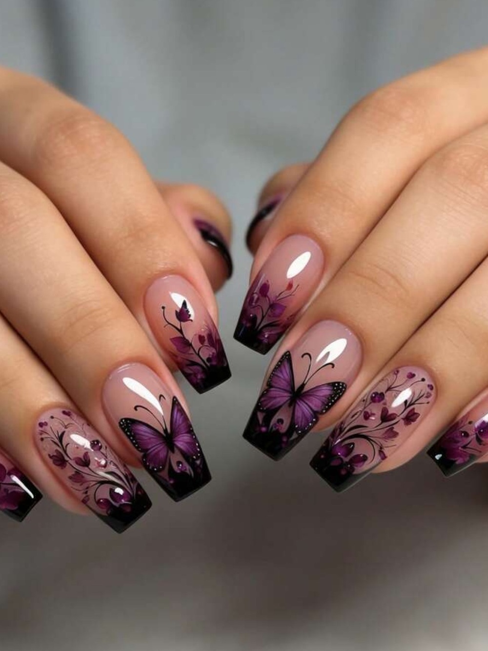 24pc Press On Nail Set from the Nail Bar 💅
